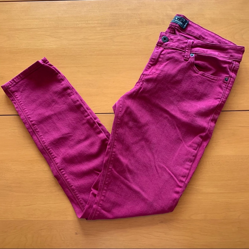 Lucky Brand Skinny Jeans.